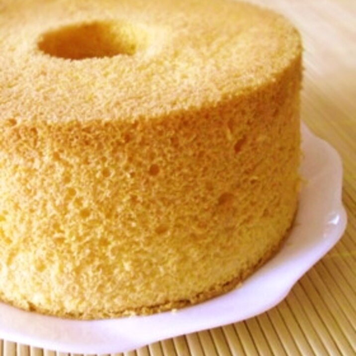 ローズシフォンケーキ 17cm型 レシピ 作り方 By おだマキ ショコラスキー 楽天レシピ